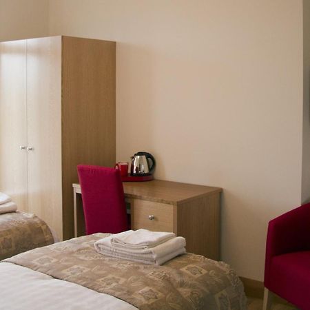 סוואנסי Somerfield Lodge חדר תמונה