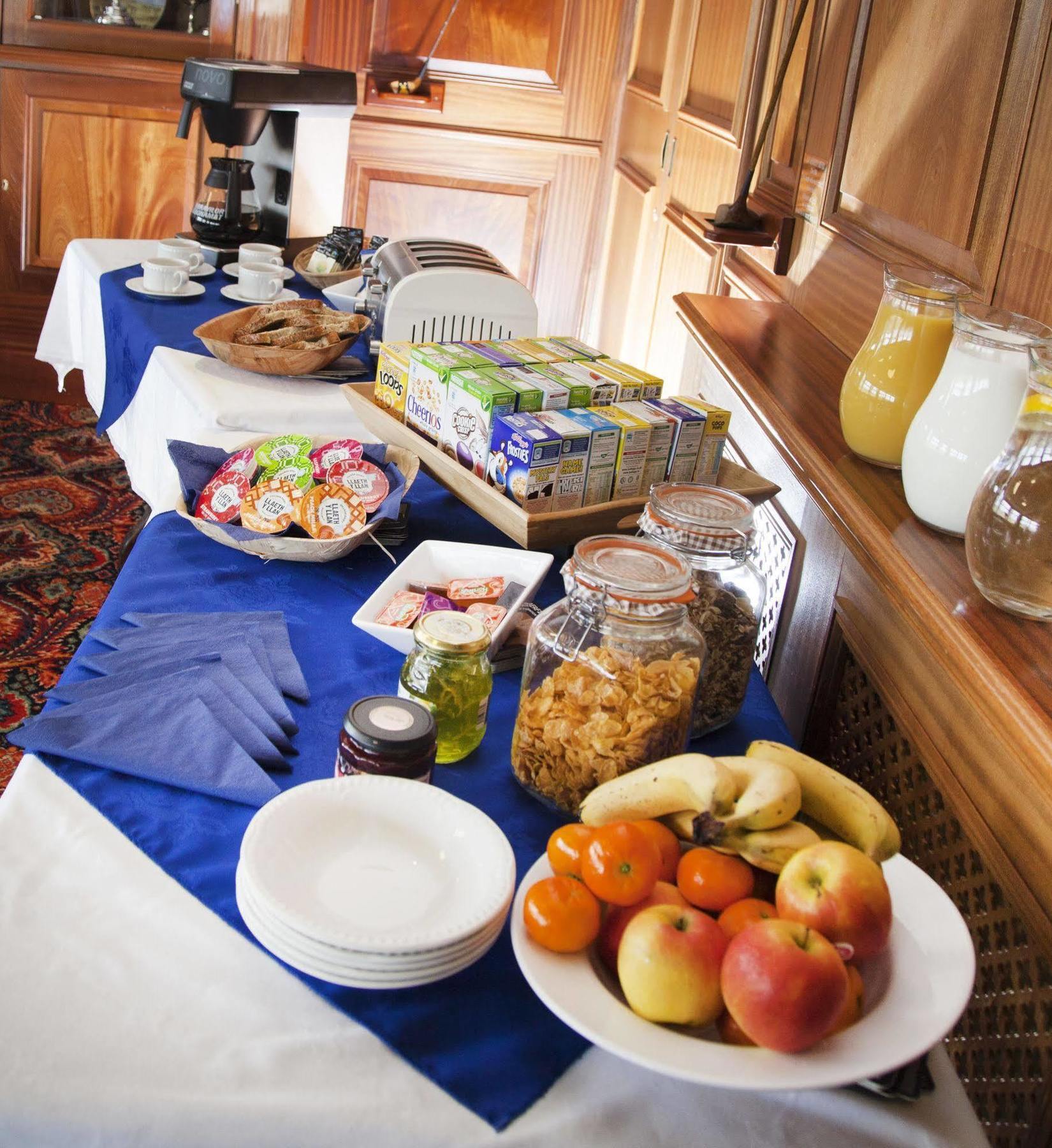 סוואנסי Somerfield Lodge מראה חיצוני תמונה