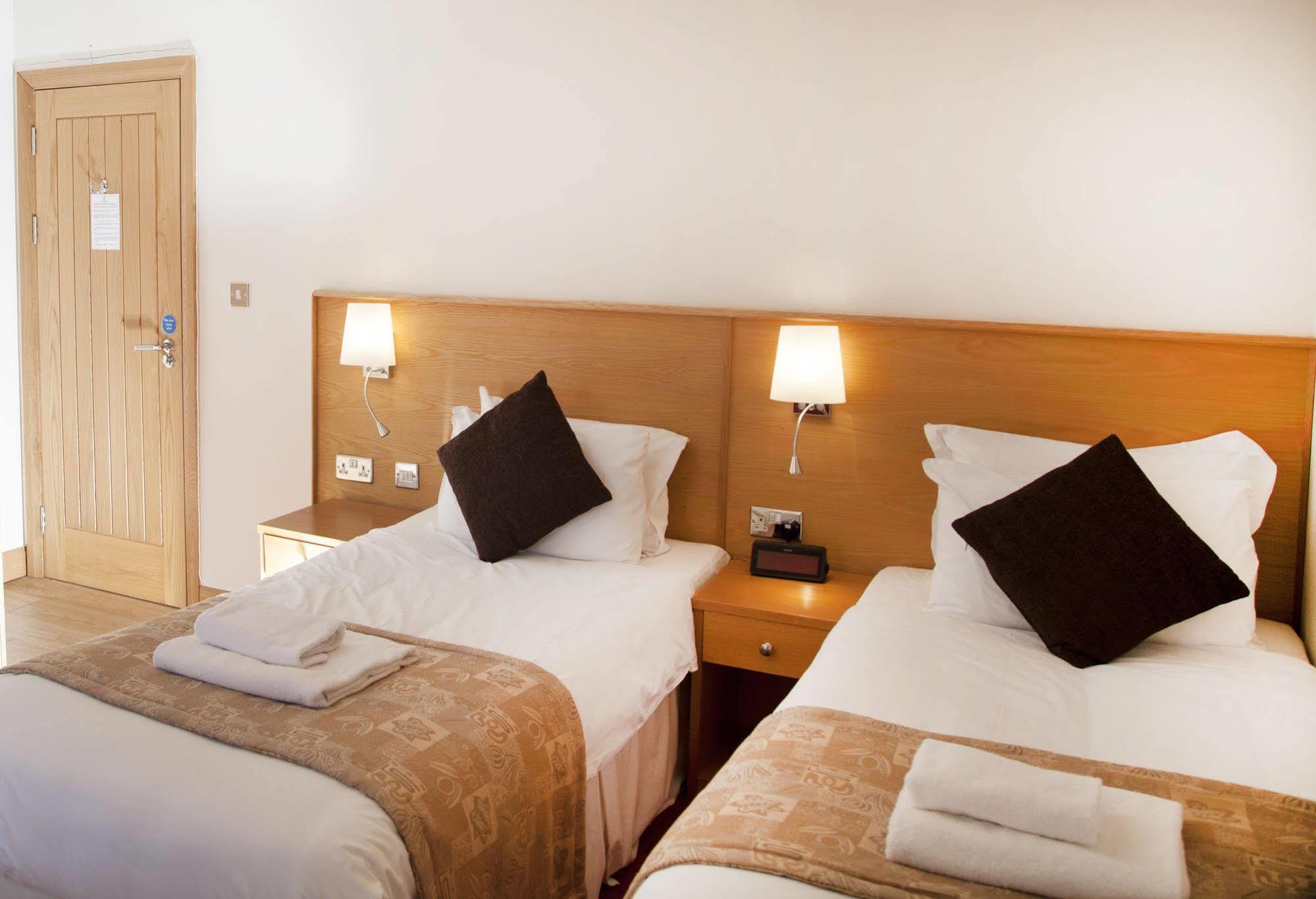 סוואנסי Somerfield Lodge מראה חיצוני תמונה